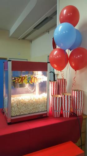 Popcorn machine 1